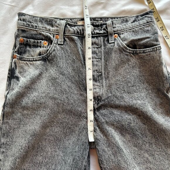 Levi's Ribcage Straight Ankle Jeans - 26 - Moon Landing Grey - Picture 8 of 9